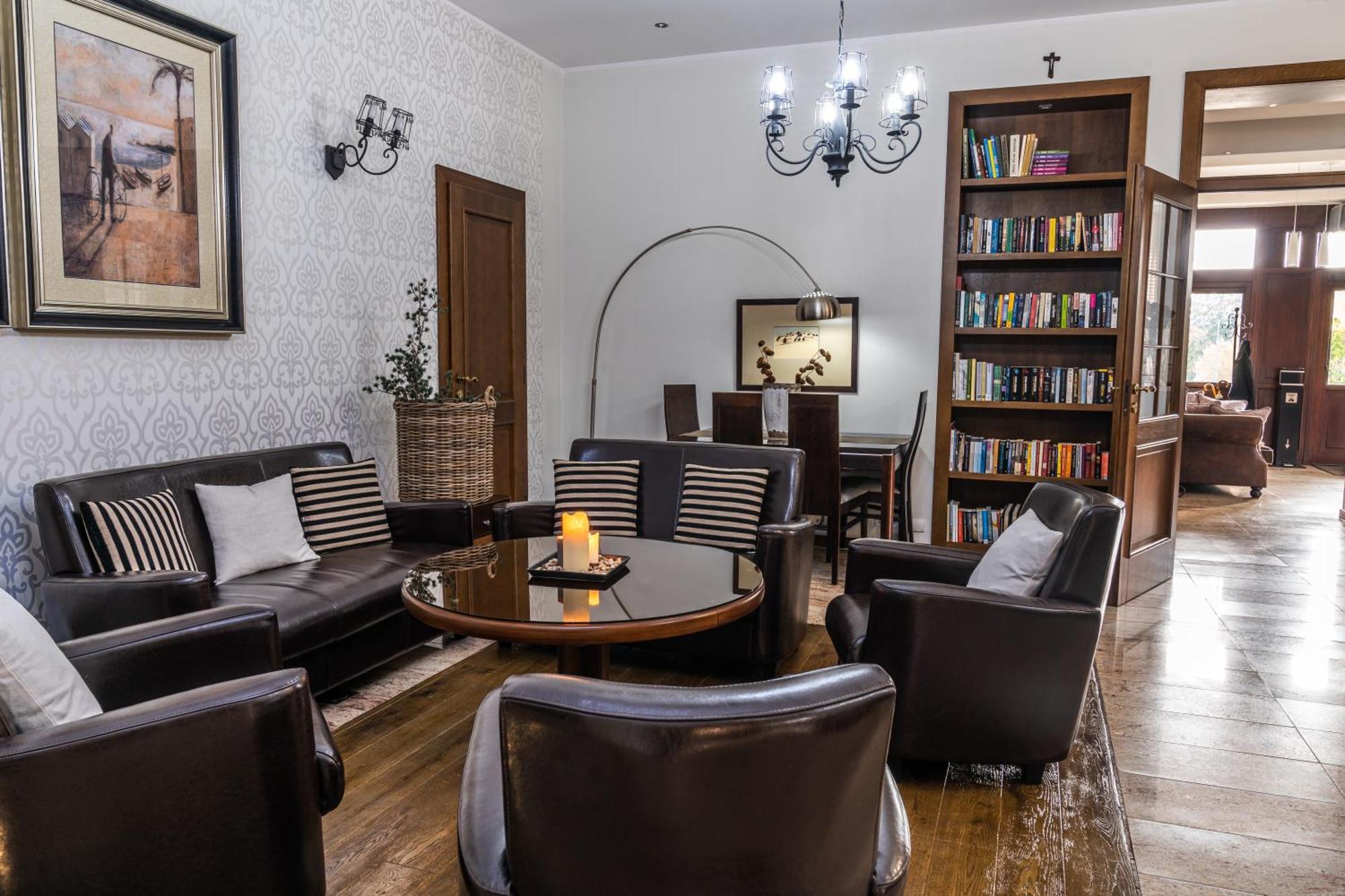 Biala Koszula Hotel เตลน ภายนอก รูปภาพ