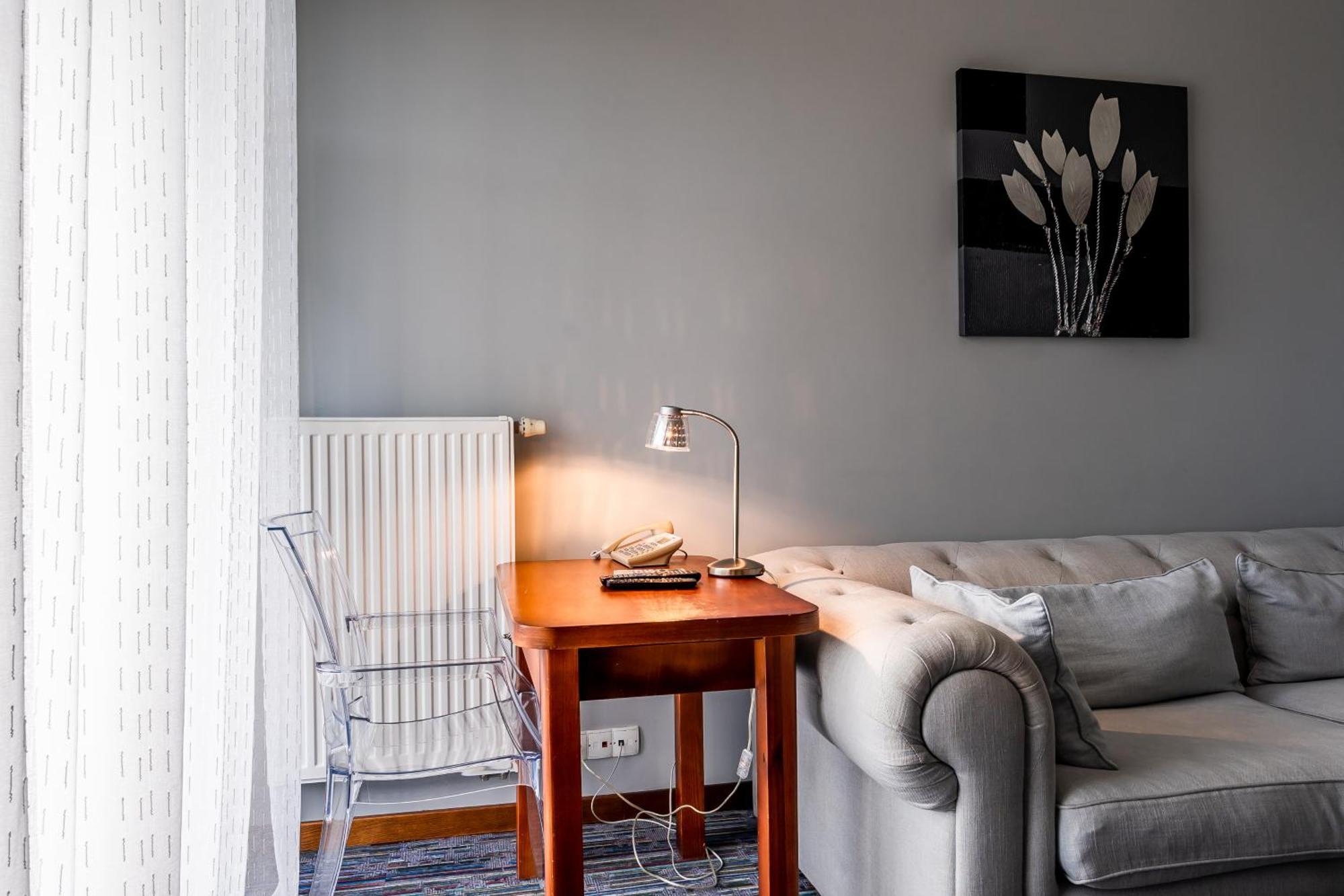 Biala Koszula Hotel เตลน ภายนอก รูปภาพ